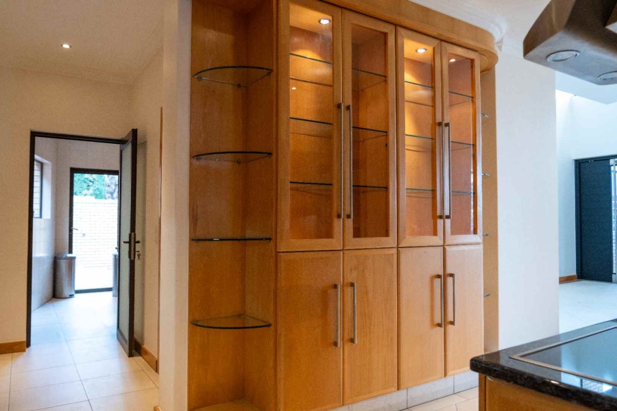 4 Bedroom Property for Sale in Bassonia Estate Gauteng