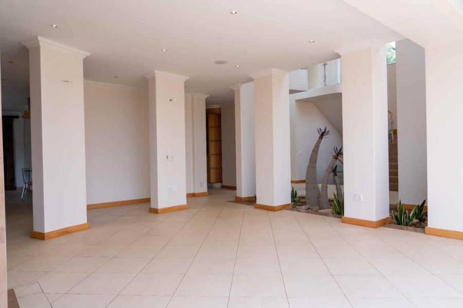 4 Bedroom Property for Sale in Bassonia Estate Gauteng
