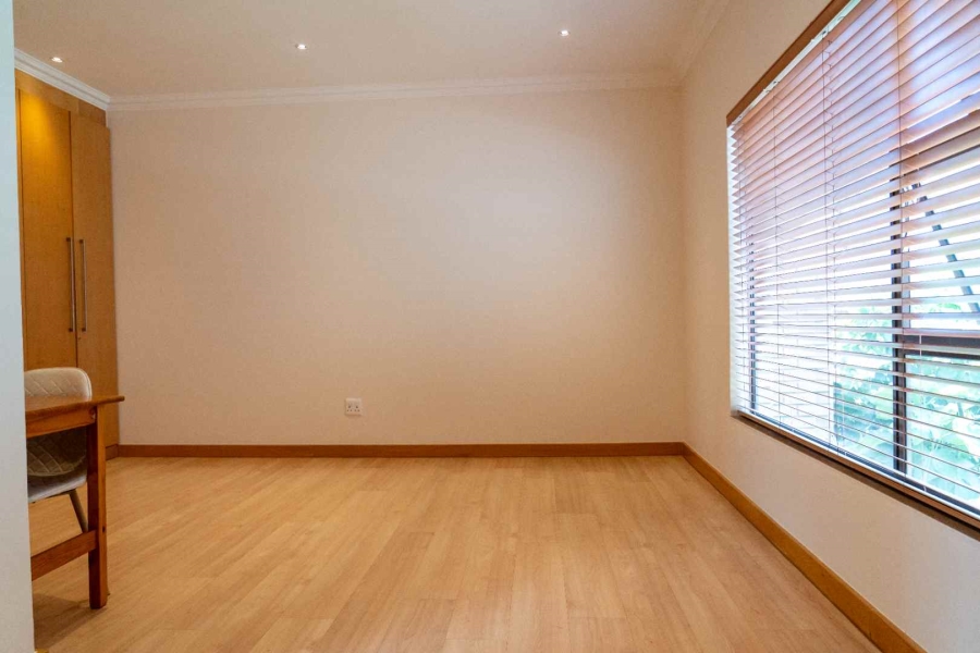4 Bedroom Property for Sale in Bassonia Estate Gauteng