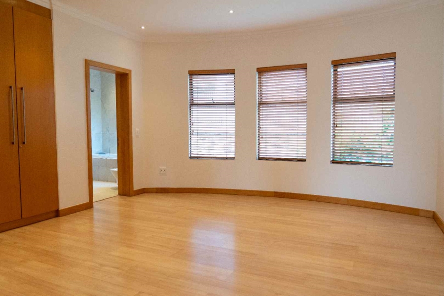 4 Bedroom Property for Sale in Bassonia Estate Gauteng