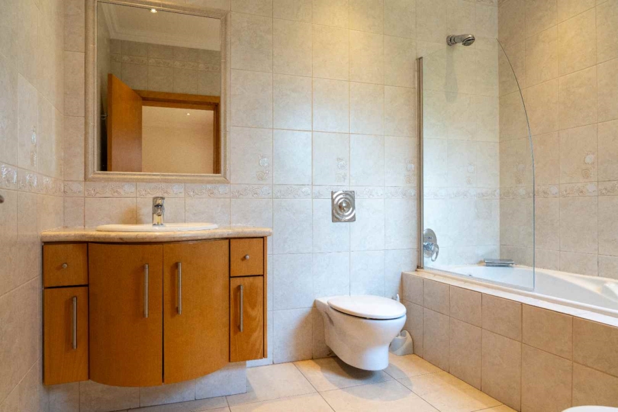 4 Bedroom Property for Sale in Bassonia Estate Gauteng