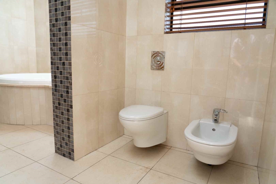 4 Bedroom Property for Sale in Bassonia Estate Gauteng