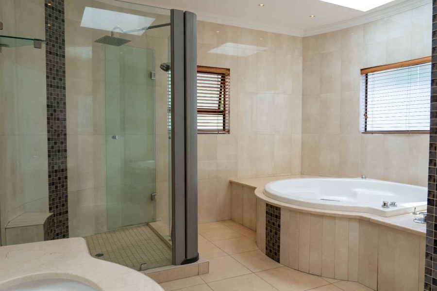 4 Bedroom Property for Sale in Bassonia Estate Gauteng
