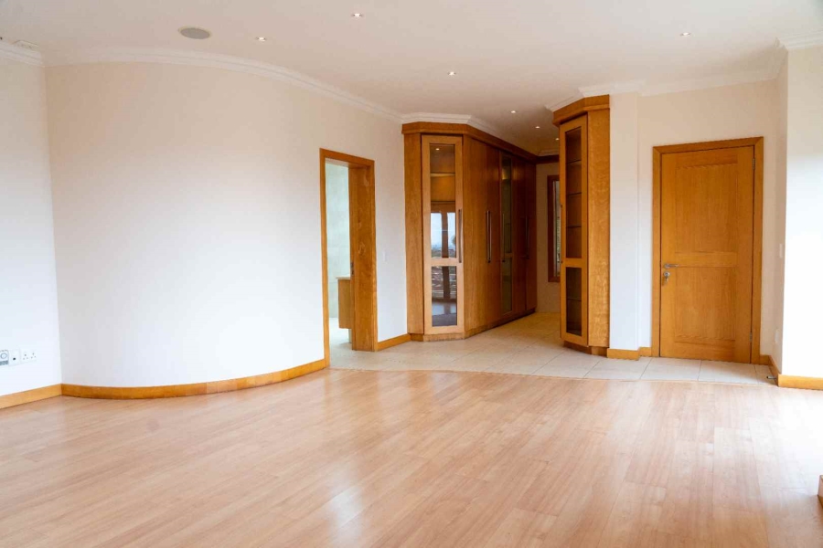 4 Bedroom Property for Sale in Bassonia Estate Gauteng