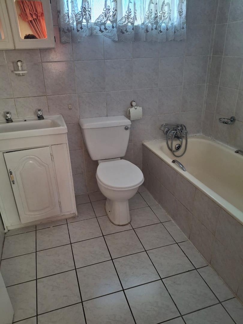 0 Bedroom Property for Sale in Linmeyer Gauteng
