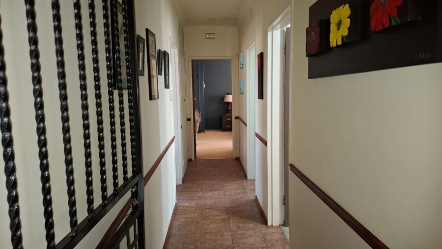 3 Bedroom Property for Sale in Brackenhurst Gauteng