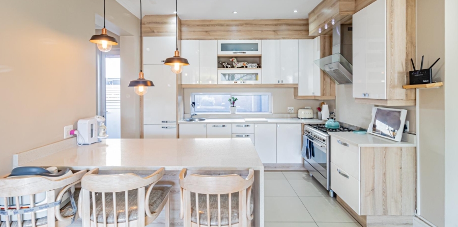 3 Bedroom Property for Sale in New Redruth Gauteng