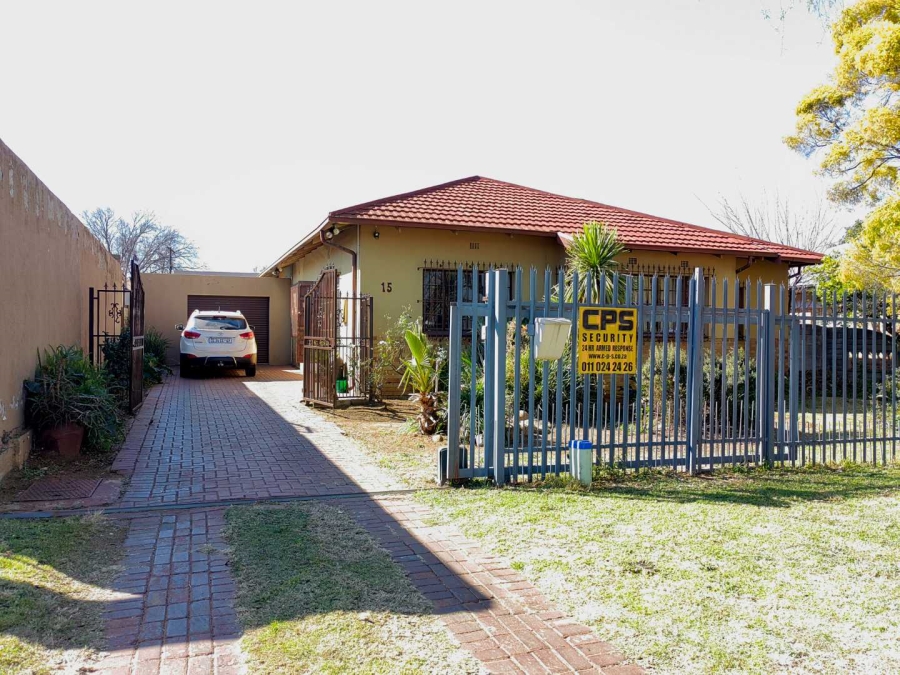 3 Bedroom Property for Sale in Florentia Gauteng