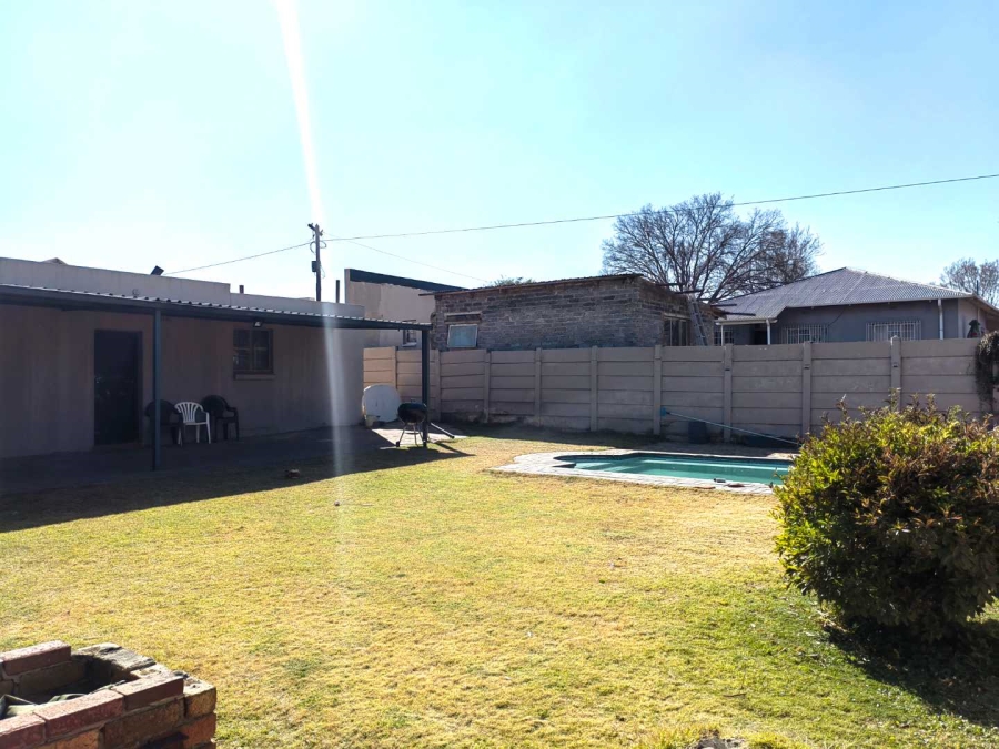 3 Bedroom Property for Sale in Florentia Gauteng