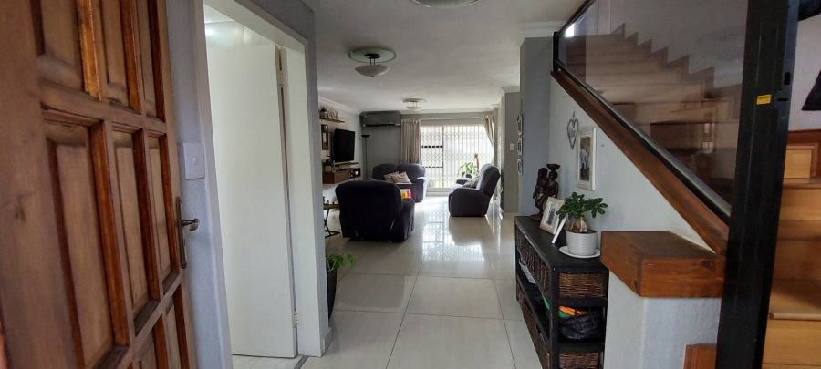 3 Bedroom Property for Sale in Bassonia Gauteng