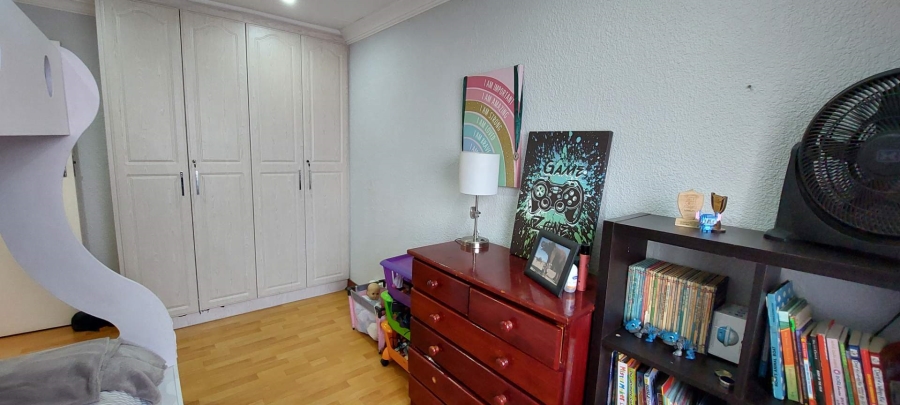 3 Bedroom Property for Sale in Bassonia Gauteng
