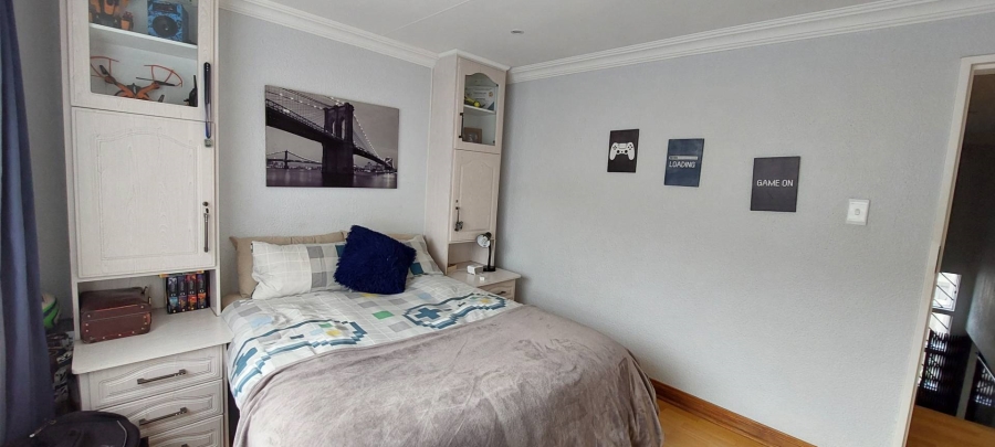 3 Bedroom Property for Sale in Bassonia Gauteng