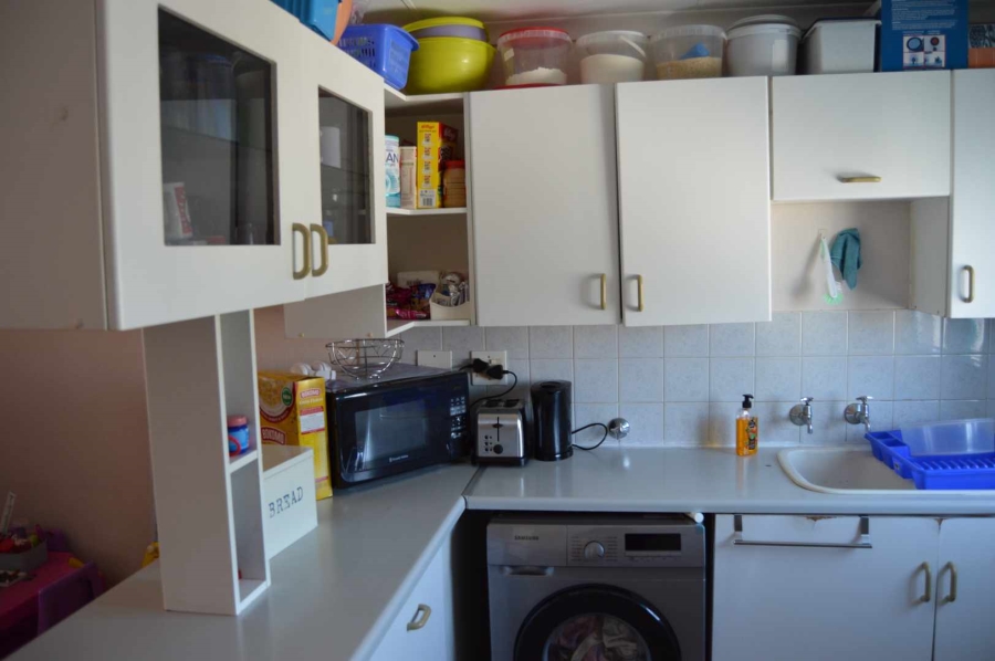 2 Bedroom Property for Sale in Verwoerdpark Gauteng