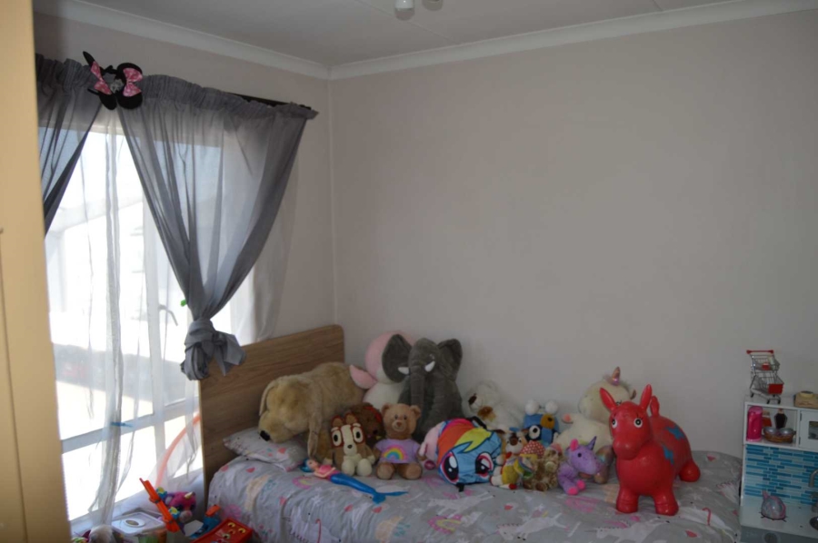 2 Bedroom Property for Sale in Verwoerdpark Gauteng