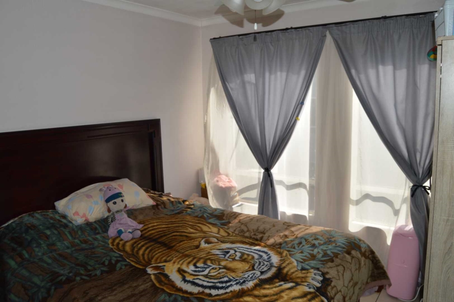 2 Bedroom Property for Sale in Verwoerdpark Gauteng