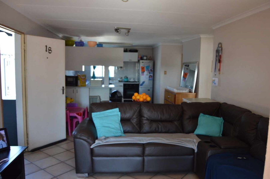 2 Bedroom Property for Sale in Verwoerdpark Gauteng
