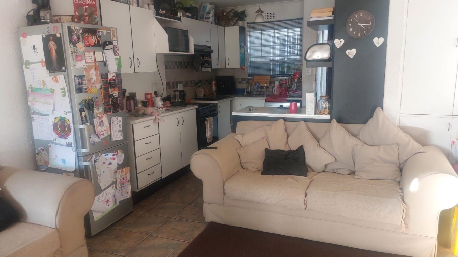 To Let 2 Bedroom Property for Rent in Meyersdal Gauteng