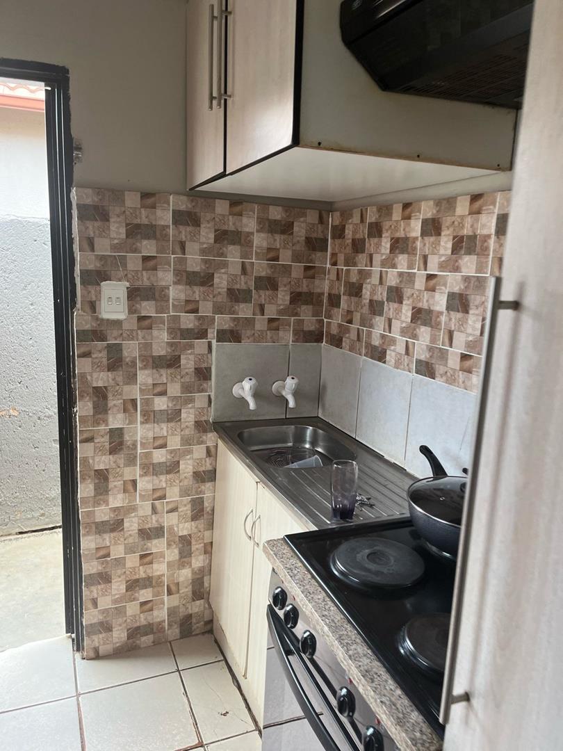 2 Bedroom Property for Sale in Soshanguve VV Gauteng