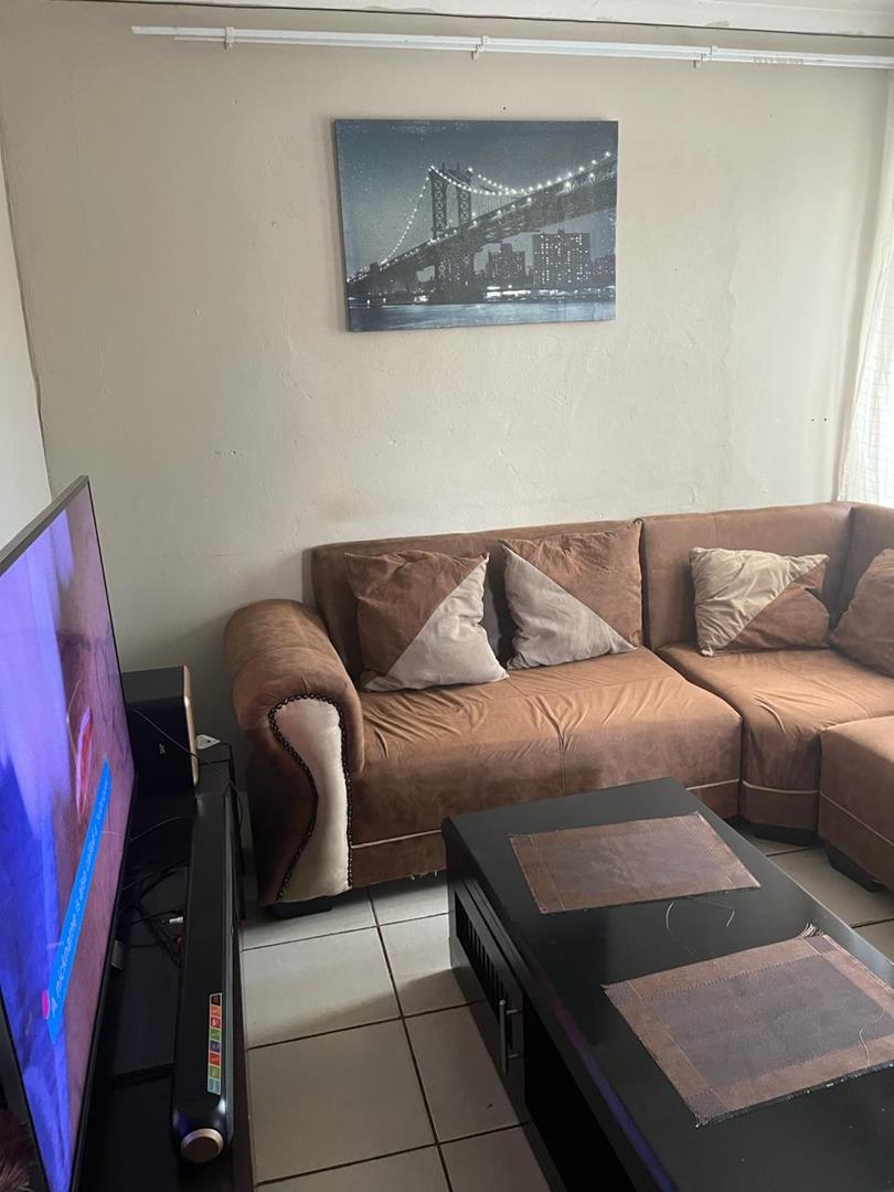 2 Bedroom Property for Sale in Soshanguve VV Gauteng
