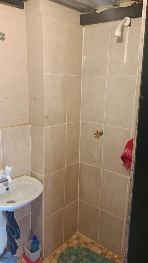 2 Bedroom Property for Sale in Soshanguve VV Gauteng