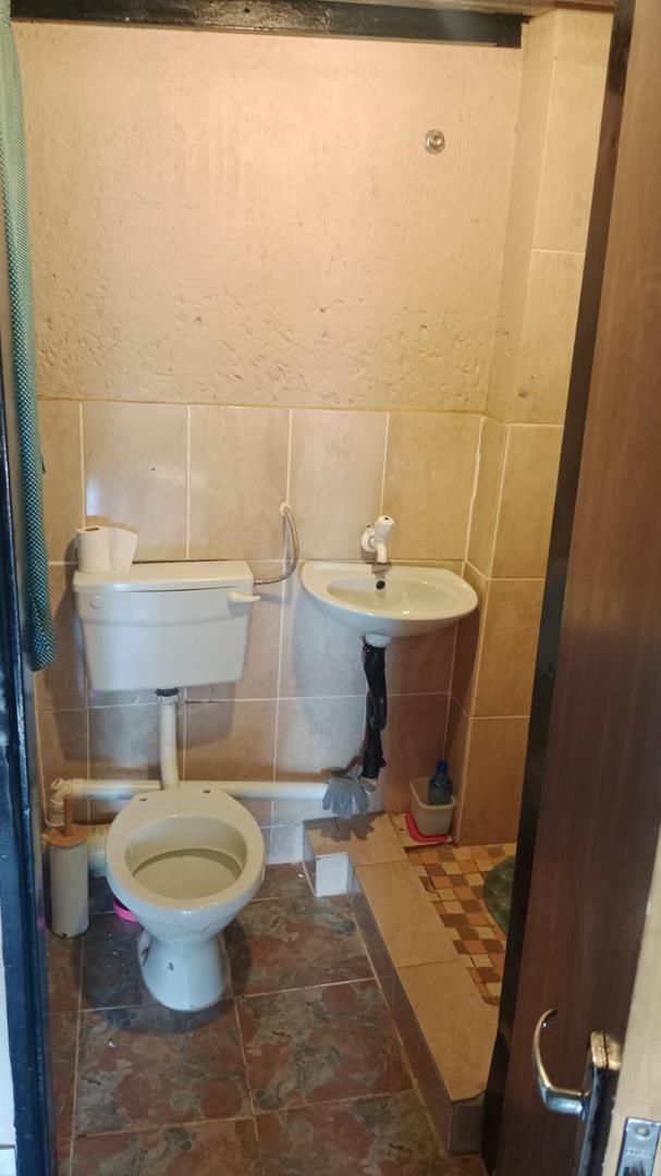 2 Bedroom Property for Sale in Soshanguve VV Gauteng