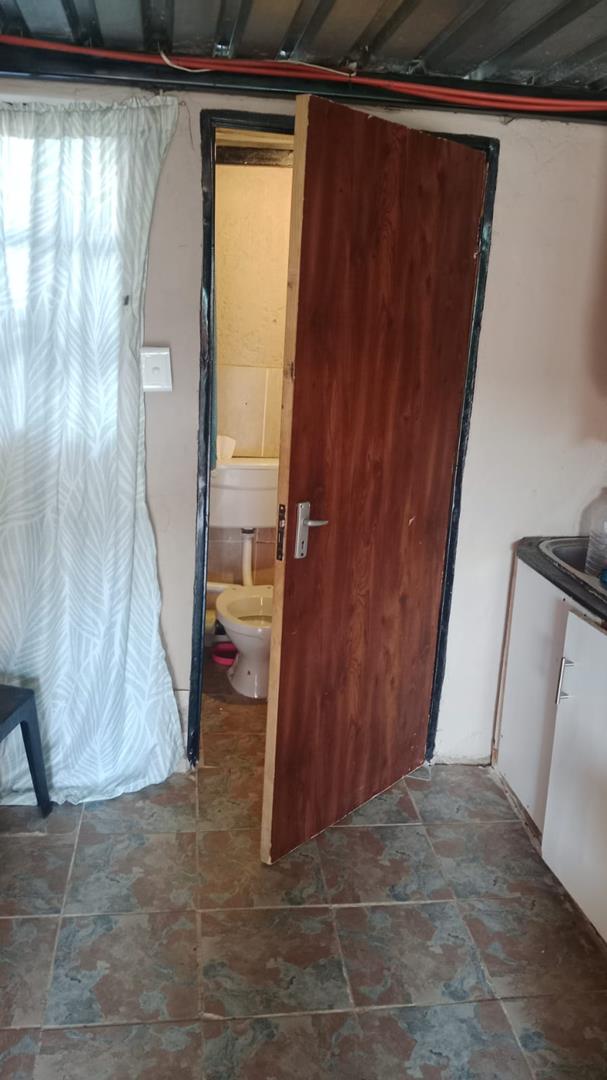 2 Bedroom Property for Sale in Soshanguve VV Gauteng