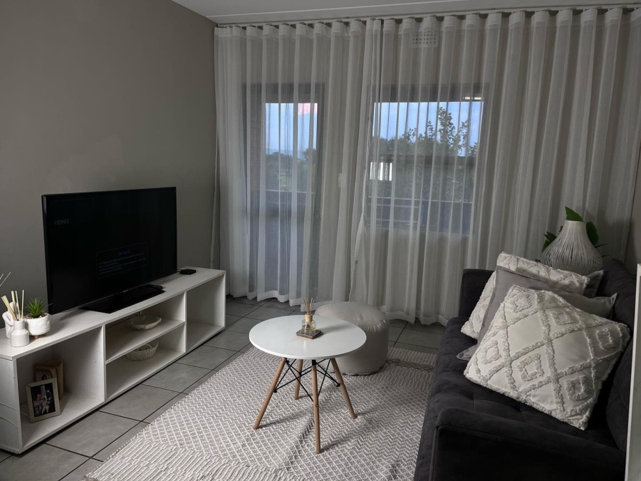 2 Bedroom Property for Sale in Heuweloord Gauteng