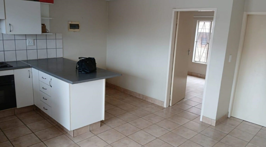 2 Bedroom Property for Sale in Sunnyside Gauteng