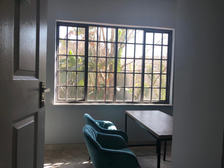 To Let commercial Property for Rent in Greenside Gauteng