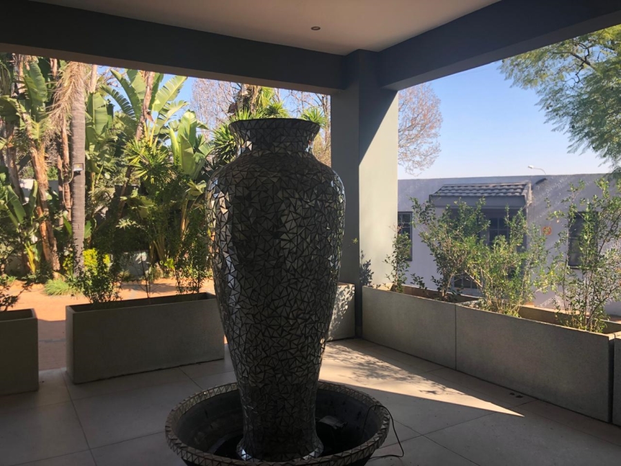 To Let commercial Property for Rent in Greenside Gauteng