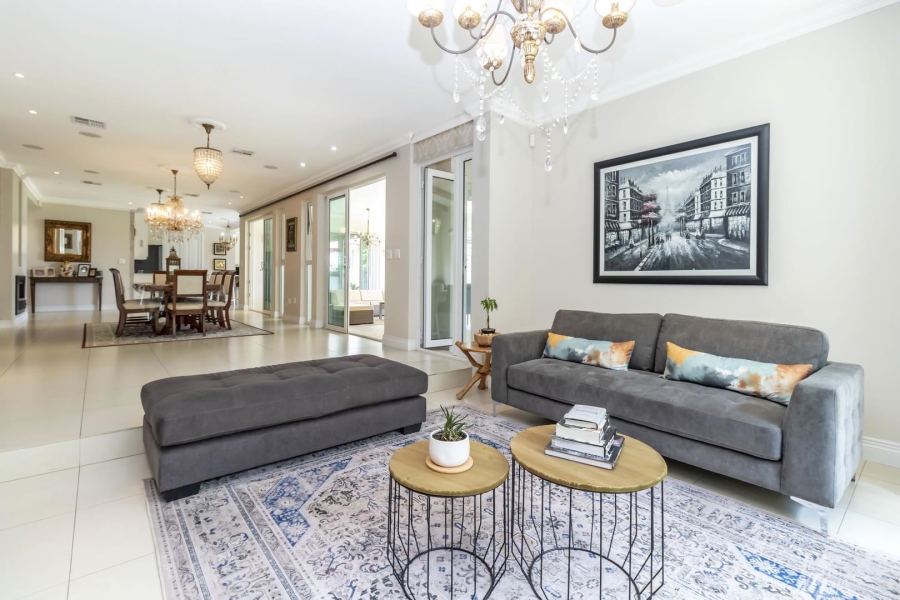 5 Bedroom Property for Sale in Waterfall Country Estate Gauteng