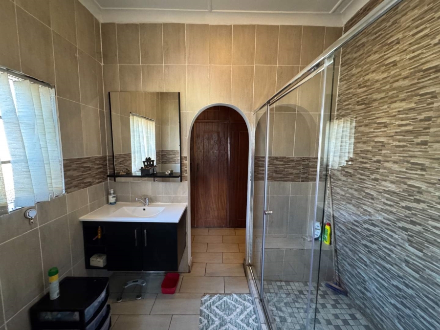 3 Bedroom Property for Sale in Florentia Gauteng