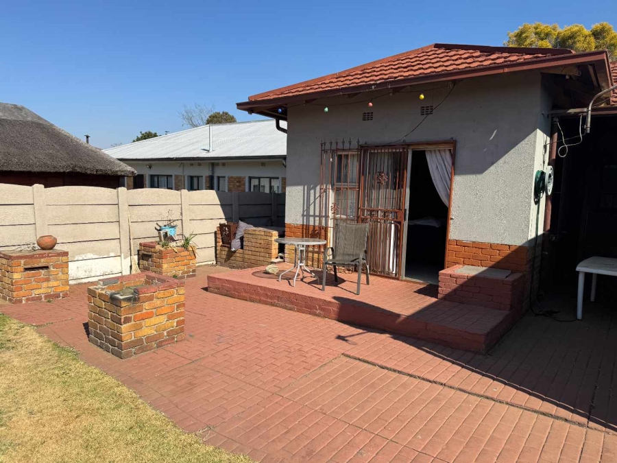 3 Bedroom Property for Sale in Florentia Gauteng