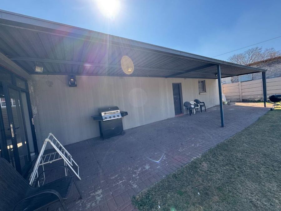 3 Bedroom Property for Sale in Florentia Gauteng