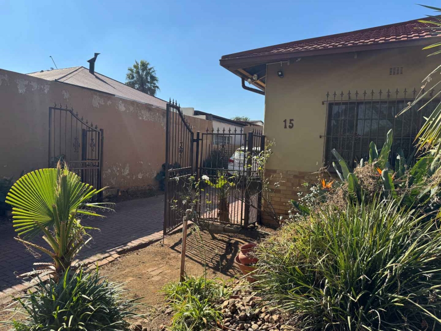 3 Bedroom Property for Sale in Florentia Gauteng