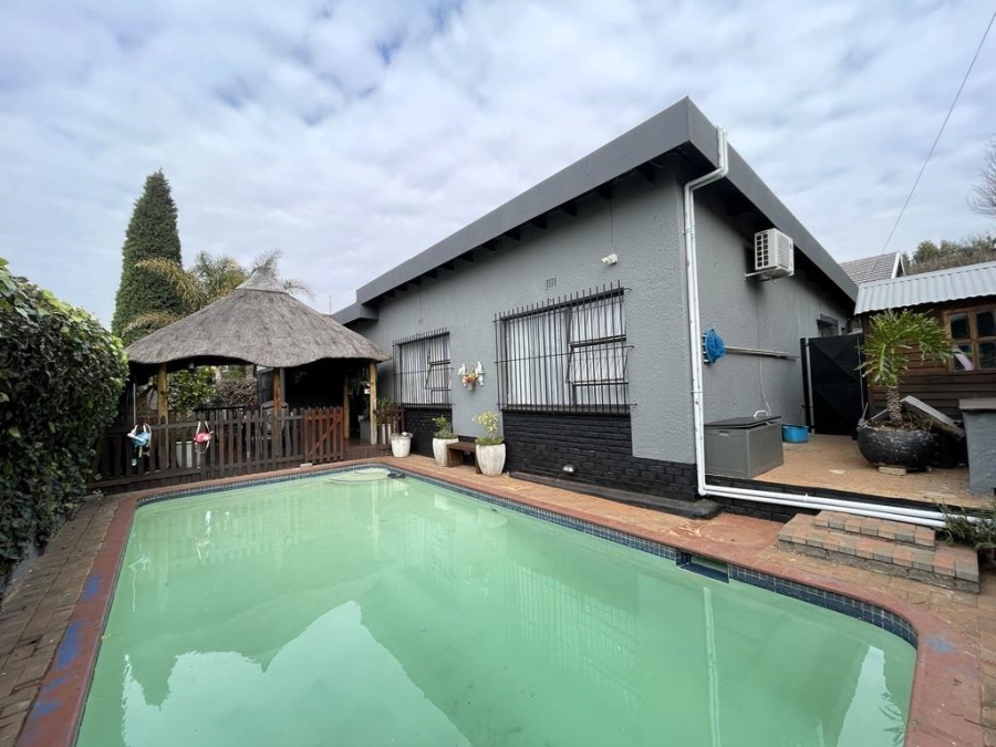 3 Bedroom Property for Sale in Greymont Gauteng
