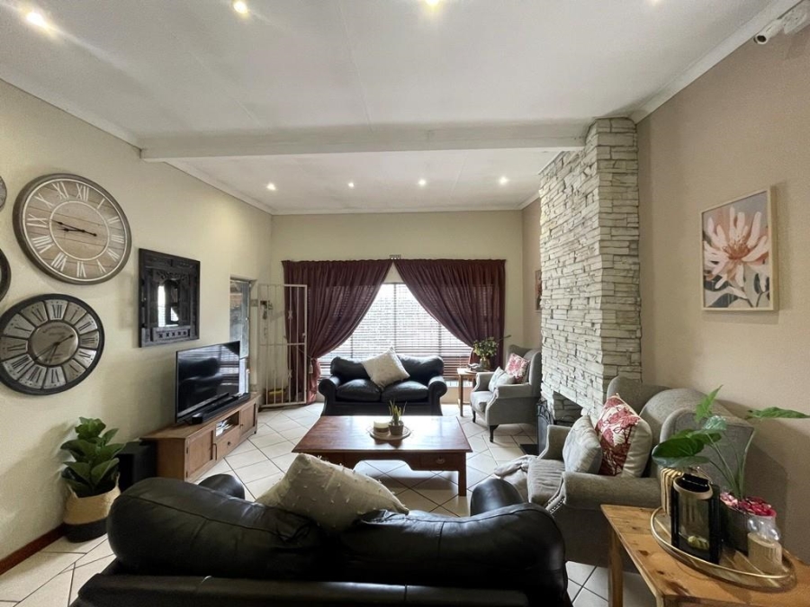 3 Bedroom Property for Sale in Greymont Gauteng