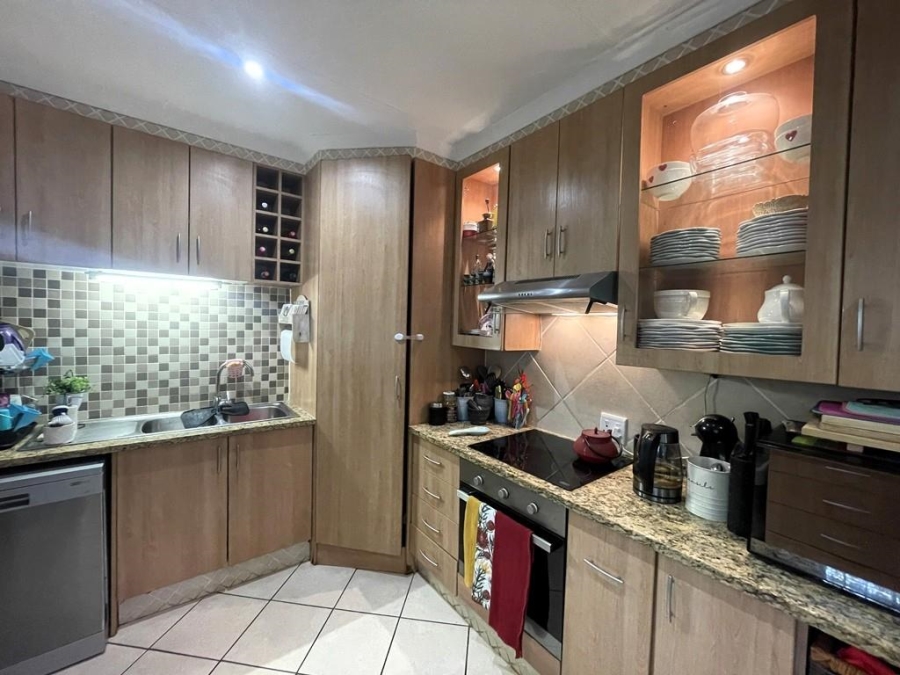3 Bedroom Property for Sale in Greymont Gauteng