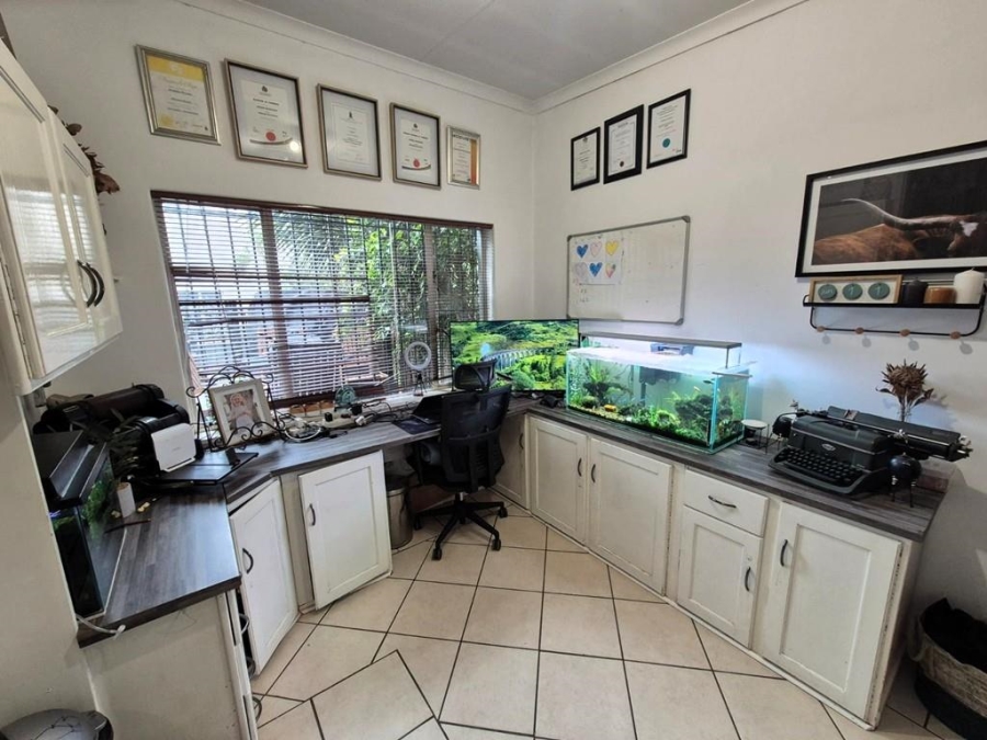 3 Bedroom Property for Sale in Greymont Gauteng