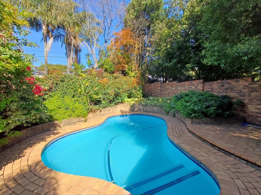 To Let 3 Bedroom Property for Rent in Northwold Gauteng