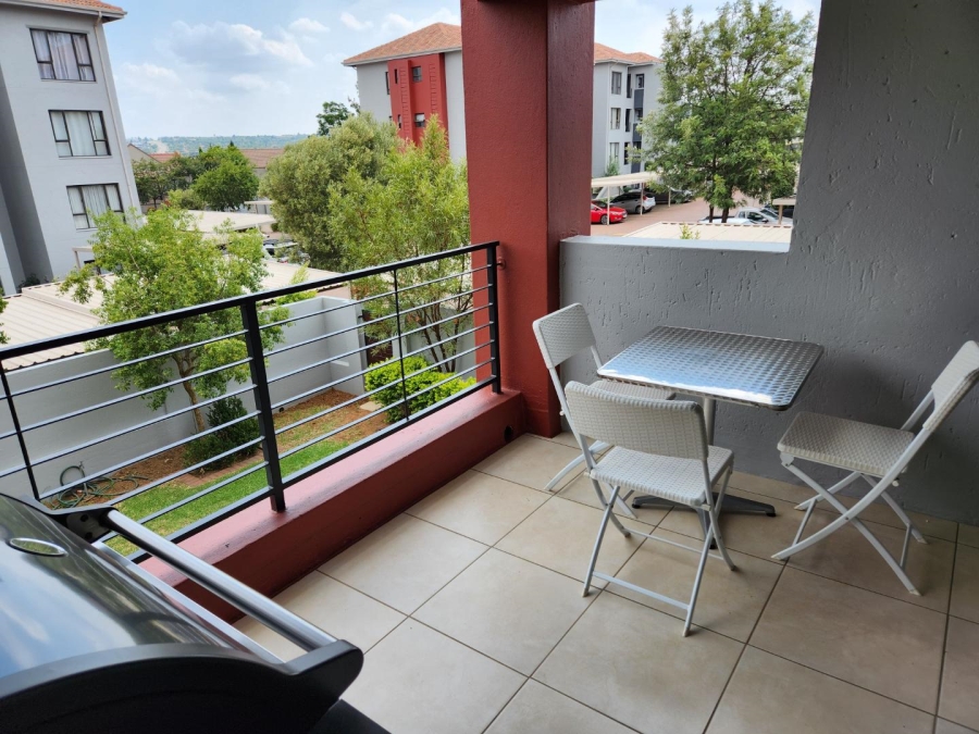 2 Bedroom Property for Sale in Barbeque Downs Gauteng