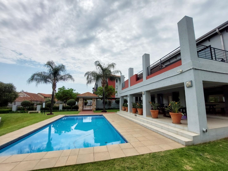 2 Bedroom Property for Sale in Barbeque Downs Gauteng