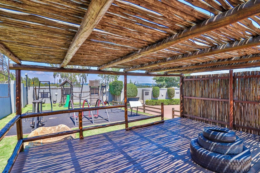 2 Bedroom Property for Sale in Barbeque Downs Gauteng