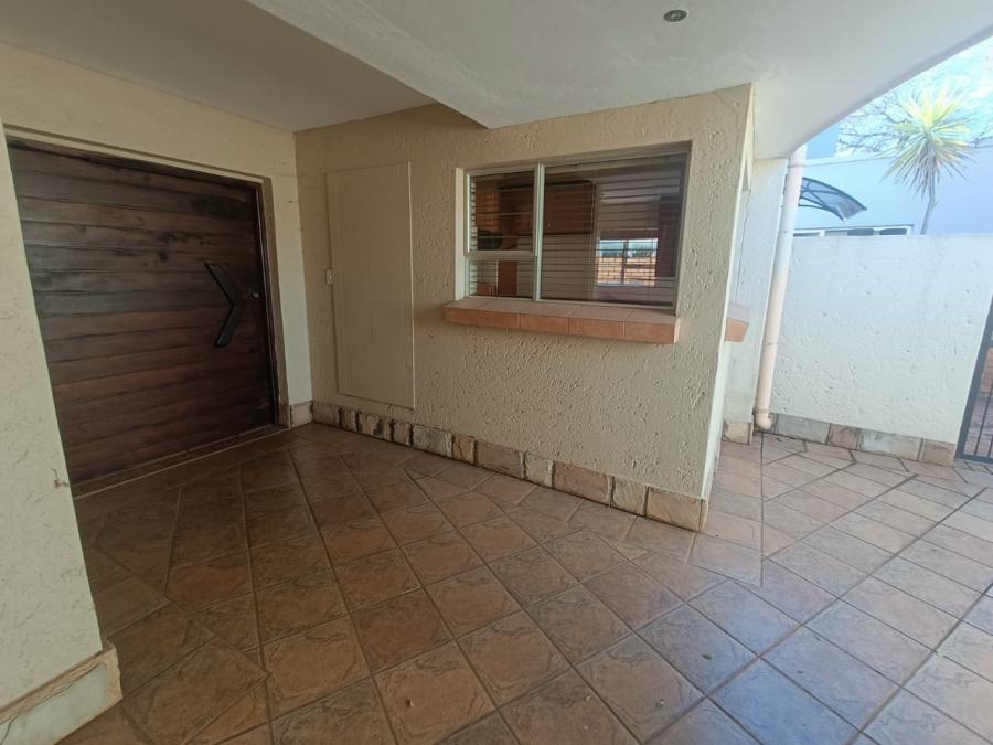3 Bedroom Property for Sale in Clubview Gauteng
