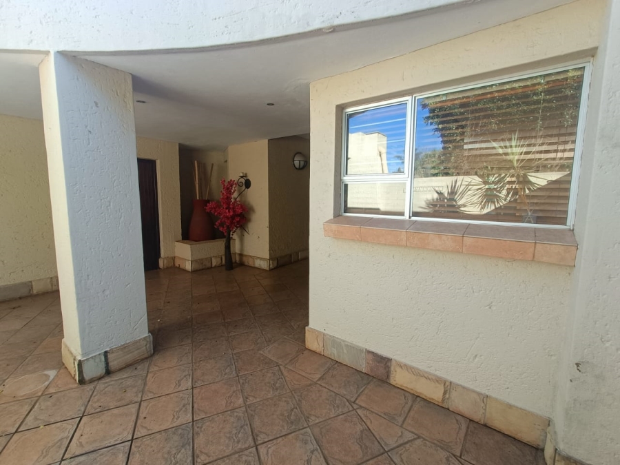 3 Bedroom Property for Sale in Clubview Gauteng