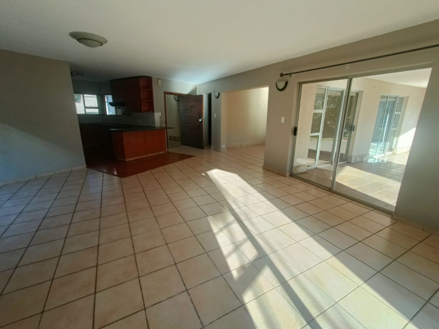 3 Bedroom Property for Sale in Clubview Gauteng