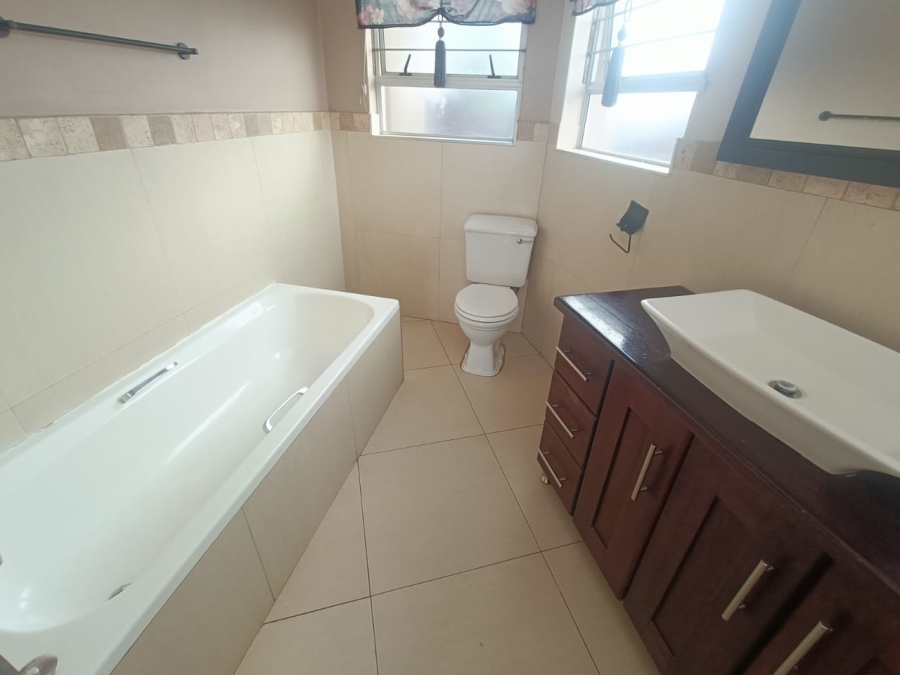 3 Bedroom Property for Sale in Clubview Gauteng