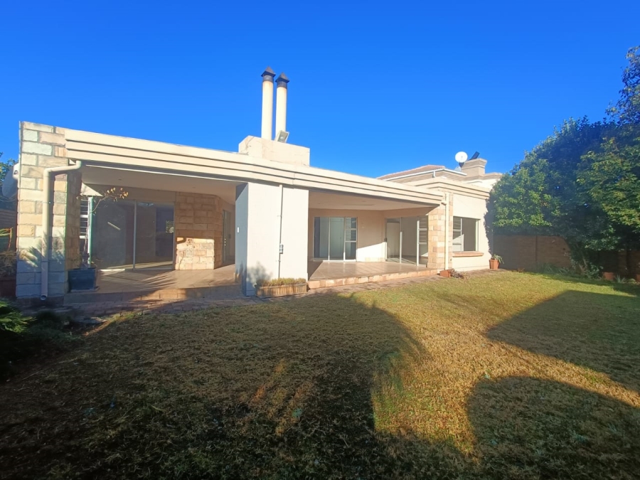 3 Bedroom Property for Sale in Clubview Gauteng