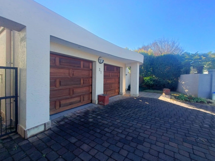 3 Bedroom Property for Sale in Clubview Gauteng