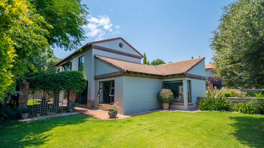 4 Bedroom Property for Sale in Boardwalk Manor Gauteng